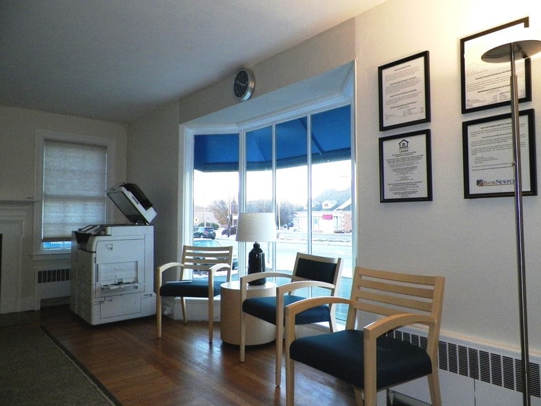 More Photos Of 24 Newport Ave, Pawtucket Office Residential For Sale