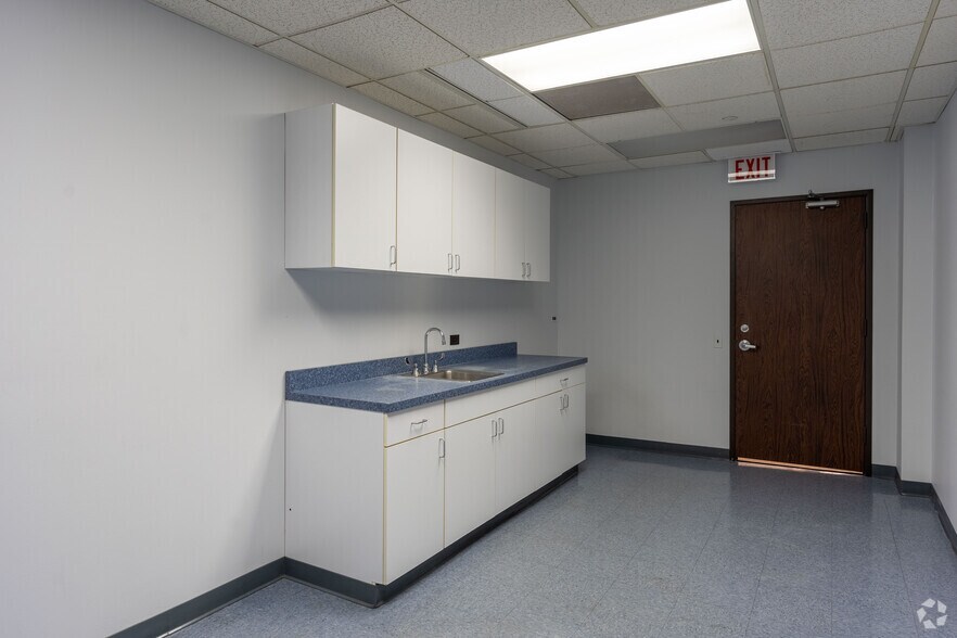 Photo of 4th Floor Ste 420