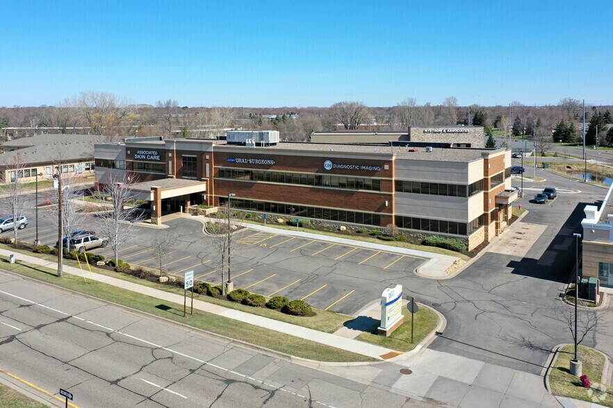 More Photos Of 3833 Coon Rapids Blvd NW, Coon Rapids Medical For Lease