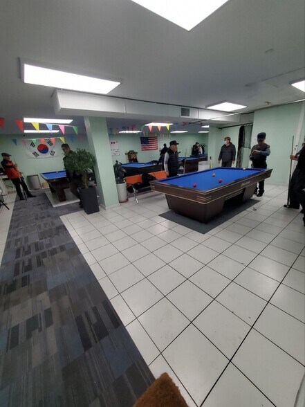 More Photos Of 4014 157th St, Flushing Flex For Sale