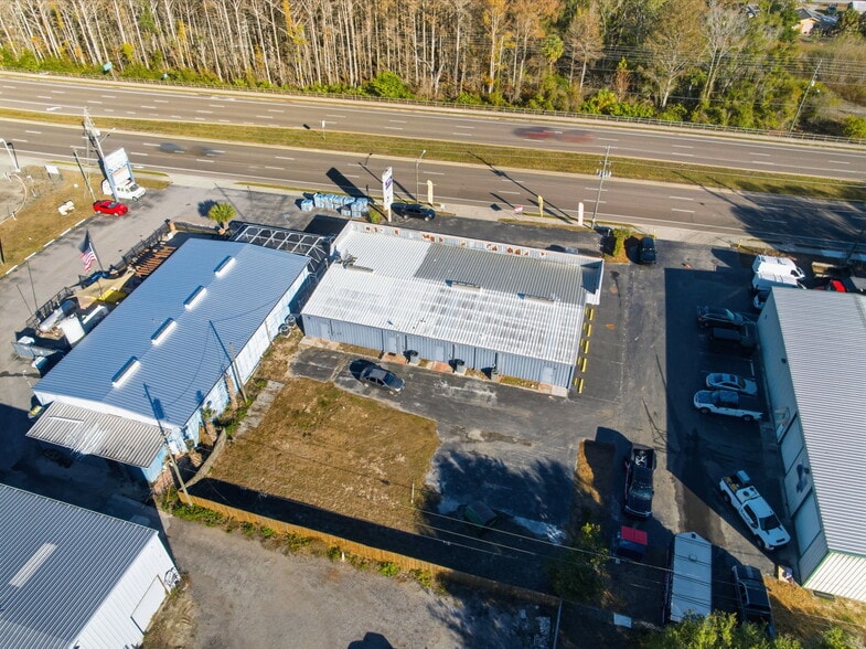 More Photos Of 8510 State Road 52, Hudson Storefront For Sale