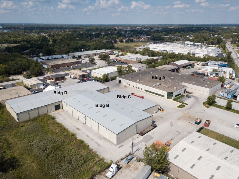 More Photos Of 16500 Vincennes Ave, South Holland Warehouse For Sale