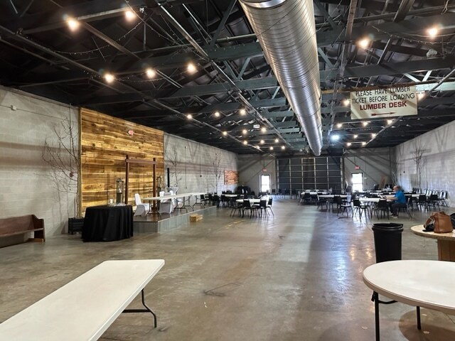 More Photos Of 512 Barrett Blvd, Henderson General Retail For Sale