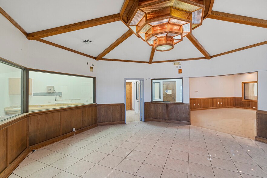 More Photos Of 2929 S Maryland Pky, Las Vegas Medical For Sale