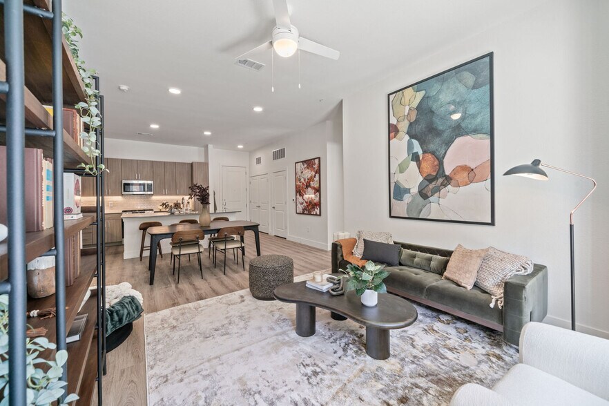 More Photos Of 2315 Navigation Blvd, Houston Apartments For Lease