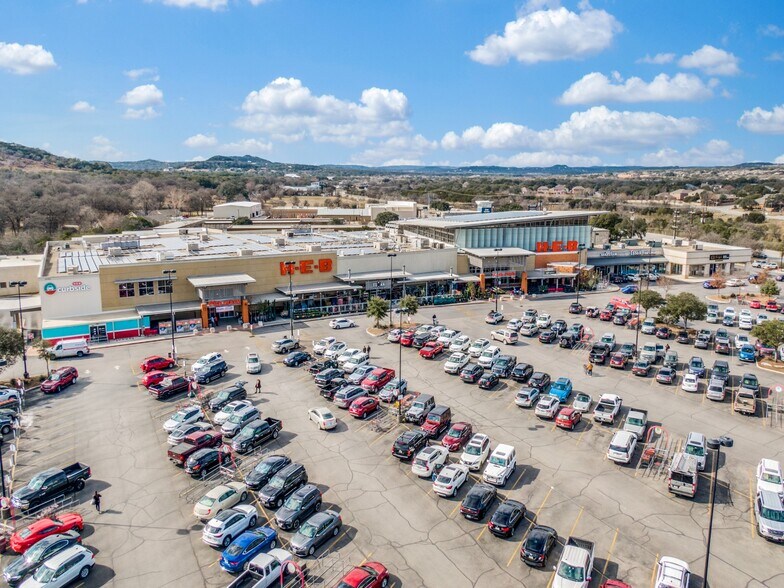 More Photos Of 24165 W IH-10, San Antonio Unknown For Lease