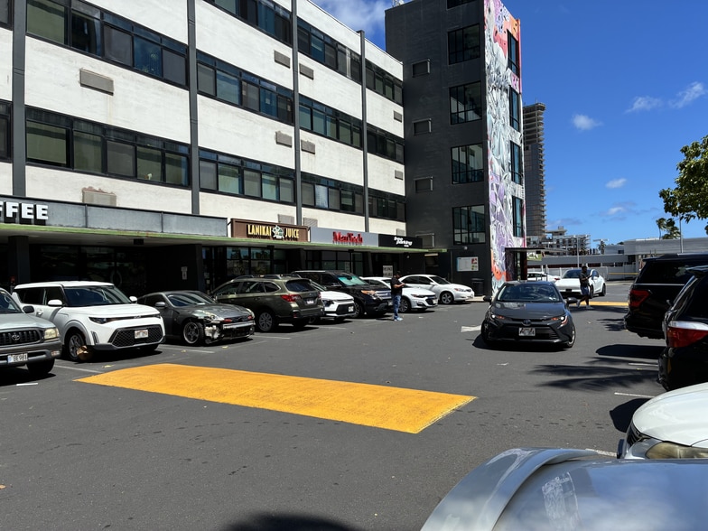 More Photos Of 660 Ala Moana Blvd, Honolulu Storefront Retail Office For Lease