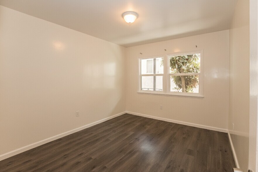 More Photos Of 334-338 1/2 S Witmer St, Los Angeles Apartments For Sale