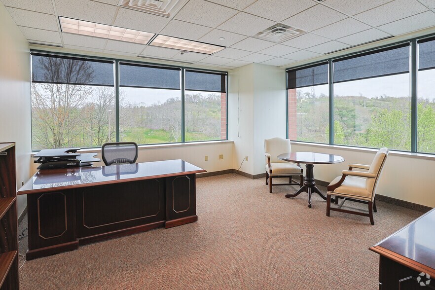 More Photos Of 380 Southpointe Blvd, Canonsburg Office Residential For Lease