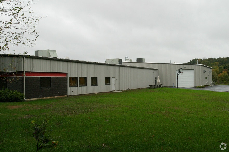 More Photos Of 370 N Main St, Marlborough Light Manufacturing For Lease