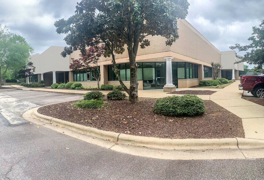 More Photos Of 203 Capcom Ave, Wake Forest Flex For Lease