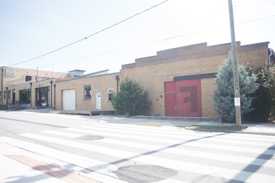 More Photos Of 726 Rigsbee Ave, Durham Office For Lease