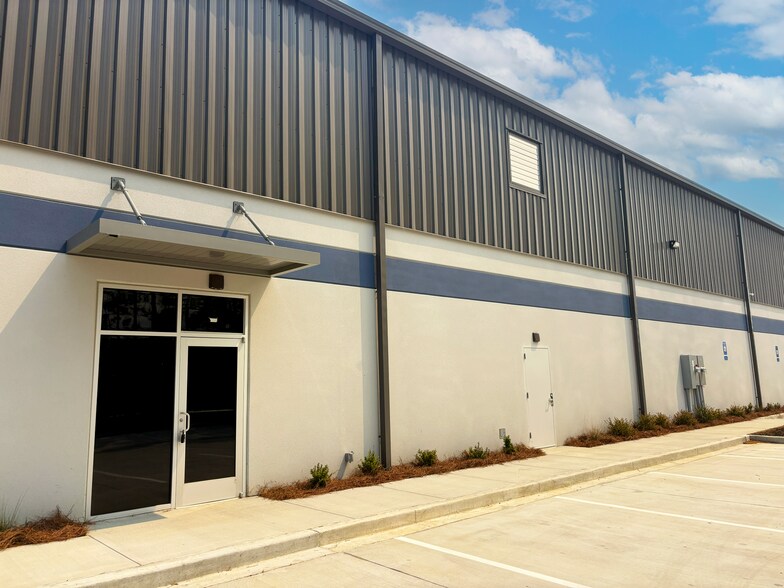 More Photos Of 224 Bourne Blvd, Savannah Warehouse For Sale