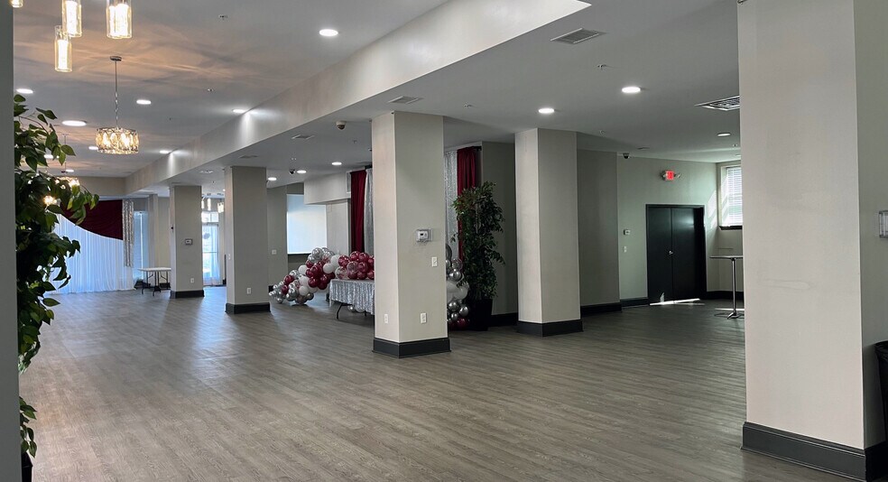 More Photos Of 30 Franklin St, Petersburg Multifamily For Sale