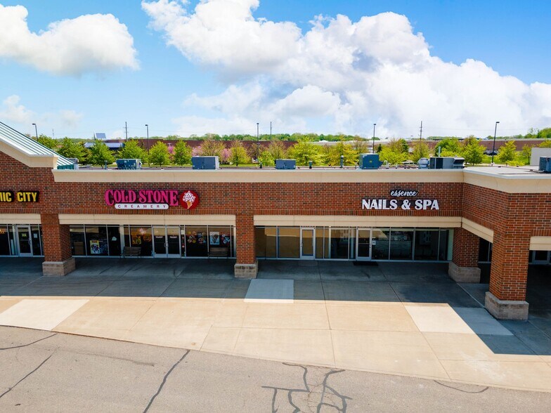 More Photos Of 50700-50870 Gratiot Ave, Chesterfield Unknown For Lease