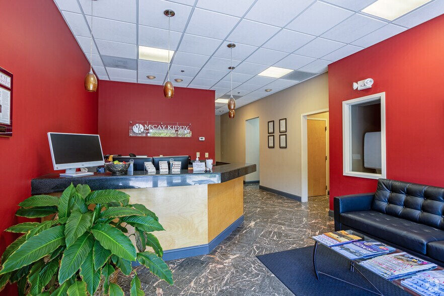 More Photos Of 1156 Bowman Rd, Mount Pleasant Medical For Lease