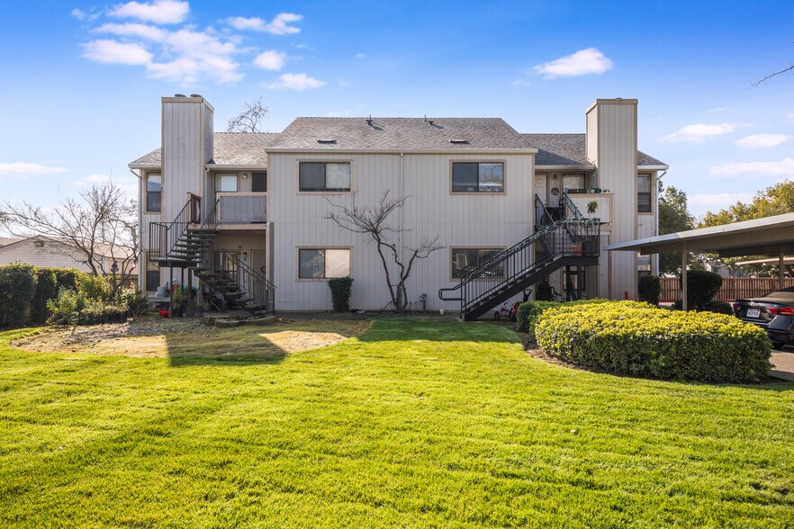 More Photos Of 2424 Winchester Dr, Lodi Apartments For Sale