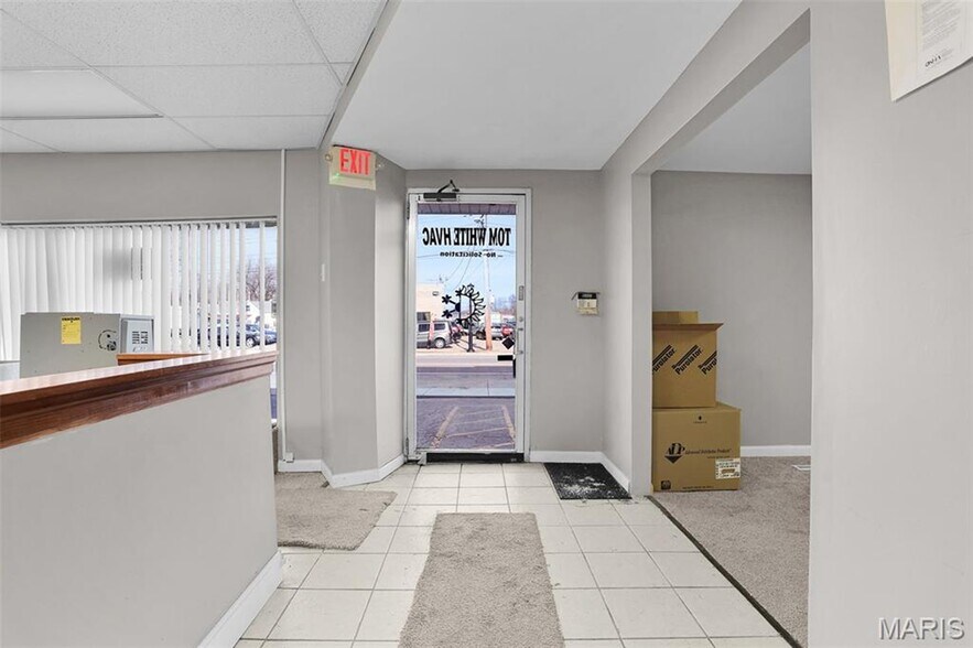 More Photos Of 234 Lemay Ferry Rd, Saint Louis Specialty For Sale