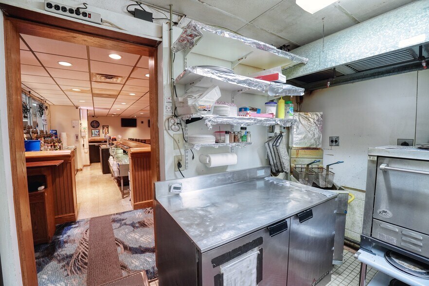 More Photos Of 3279 McClelland Ave, Erie Bowling Alley For Sale