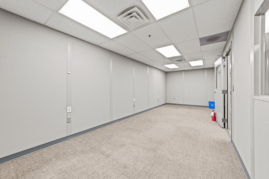 More Photos Of 2107 Black Creek Rd SE, Wilson Warehouse For Lease