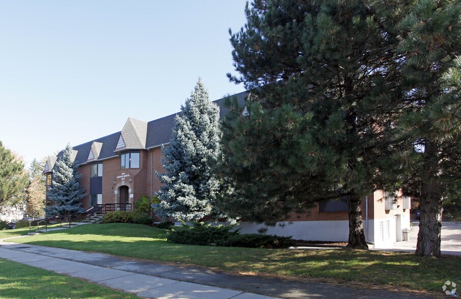 More Photos Of 2200 Fairview St, Burlington Office For Lease