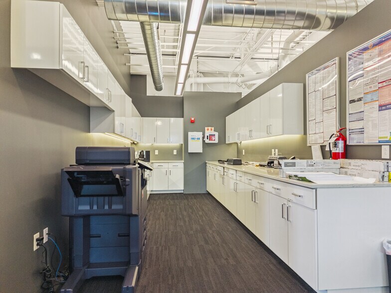 More Photos Of 2179 Edward Curd Ln, Franklin Loft Creative Space For Sale