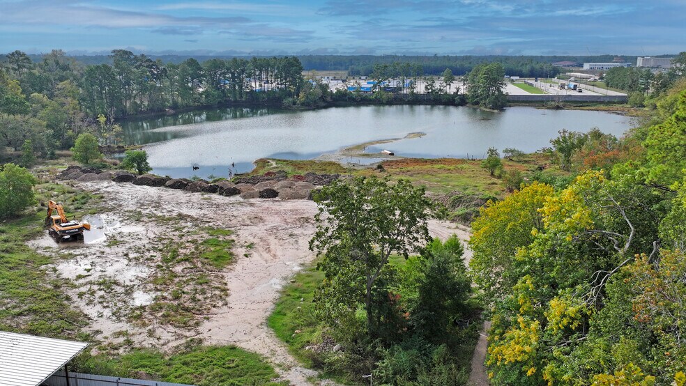 More Photos Of 0 Banks St, Humble Land For Sale