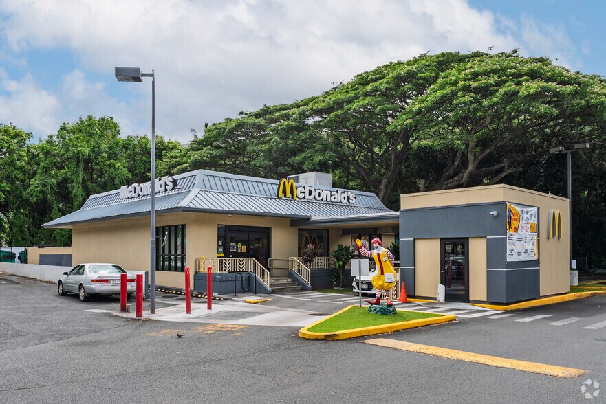 More Photos Of 2855 E Manoa Rd, Honolulu Unknown For Lease