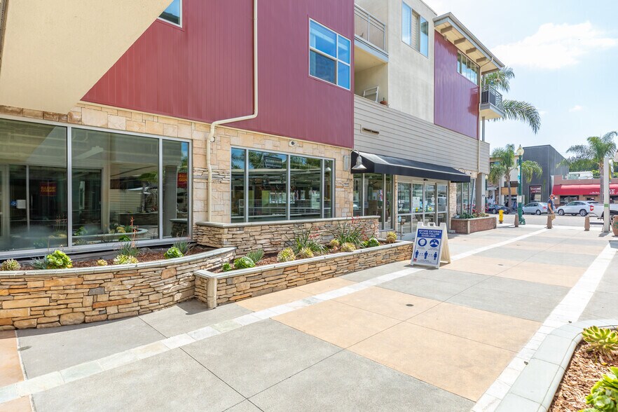 More Photos Of 687 S Coast Hwy 101, Encinitas Apartments For Lease