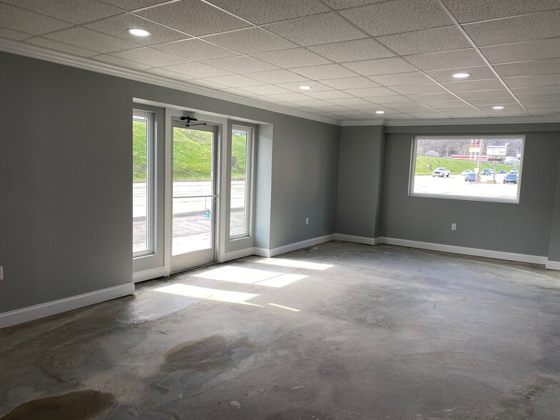 More Photos Of 775 Clairton Blvd, Pittsburgh Freestanding For Sale