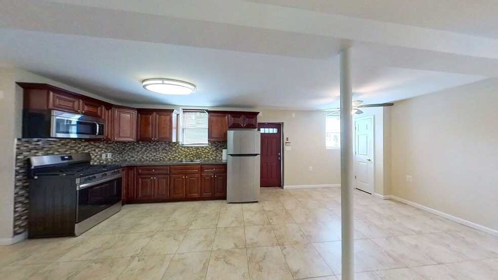More Photos Of 2811 Haring St, Brooklyn Multifamily For Sale