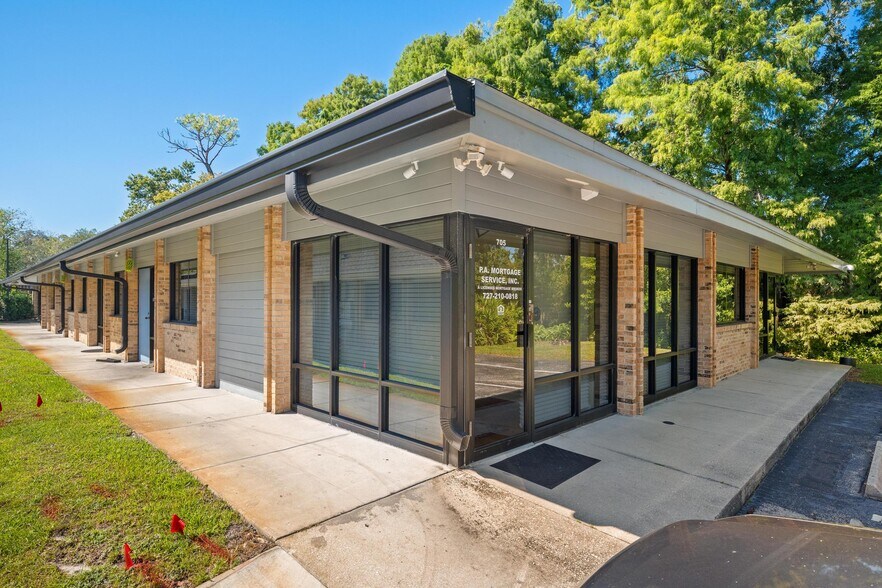 More Photos Of 701 Enterprise Rd E, Safety Harbor Office For Sale