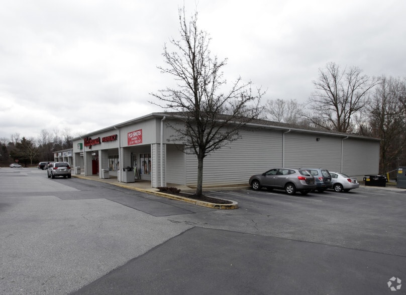 More Photos Of New Linden Hill Rd, Stanton Unknown For Lease