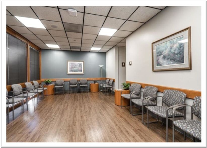 More Photos Of 1020 Grove Rd, Greenville Medical For Lease