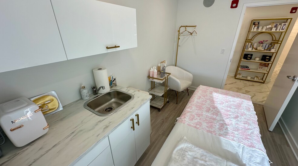 More Photos Of 2185 Lemoine Ave, Fort Lee Apartments For Sale