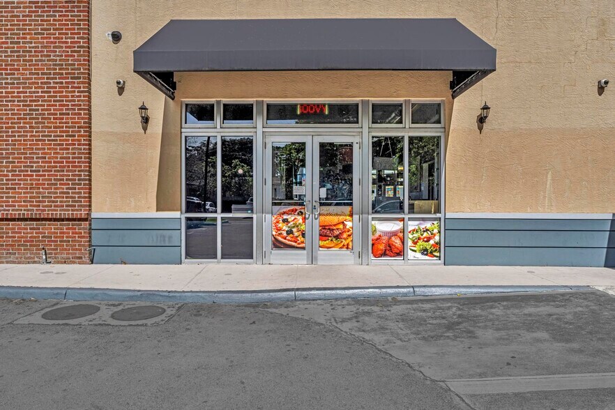 More Photos Of 2770 SW 27th Ave, Miami Freestanding For Lease
