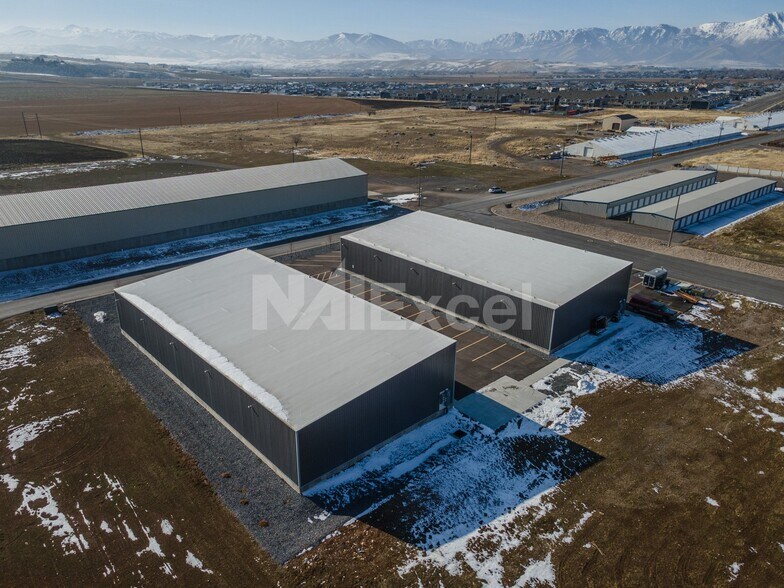 More Photos Of 1810 E Anvil Blvd, Hyrum Warehouse For Lease