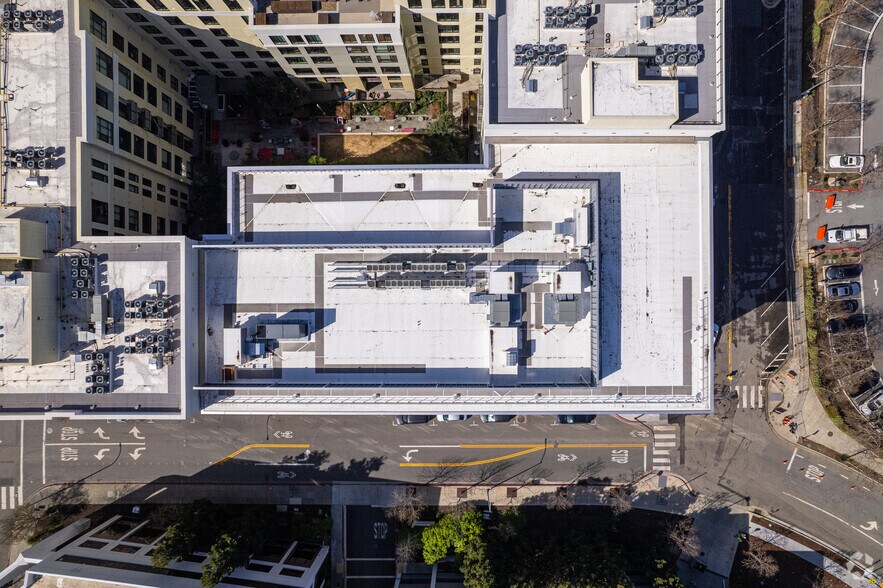 More Photos Of 610 Walnut St, Redwood City Office For Lease