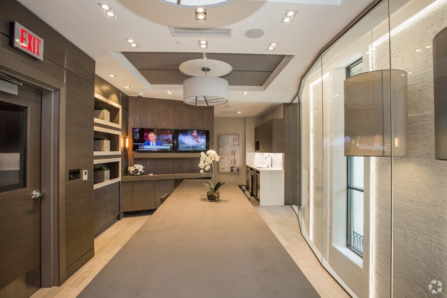 More Photos Of 3146 16th St NW, Washington Apartments For Sale