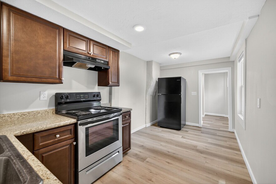 More Photos Of 7 Morrill St, Nashua Multifamily For Sale