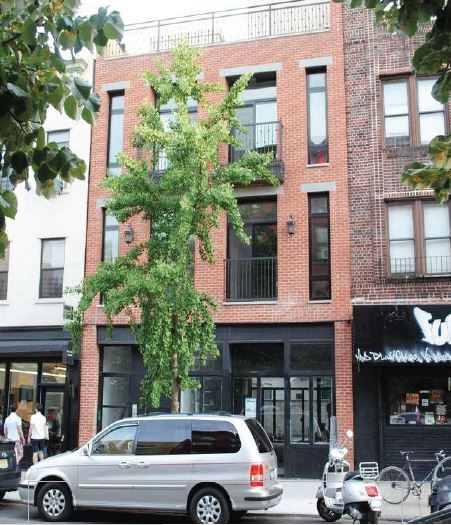 More Photos Of 276 Grand St, Brooklyn Storefront Retail Residential For Lease