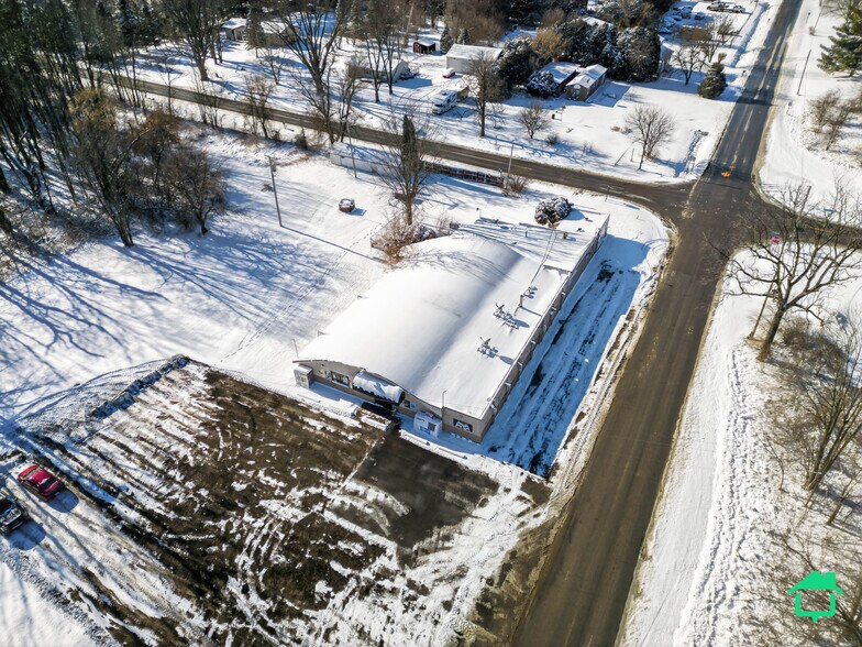More Photos Of 12763 Ostrander Rd, Maybee Supermarket For Sale