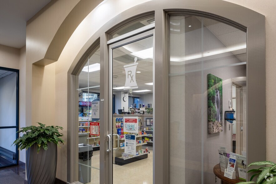 More Photos Of 3400 Old Milton Pky, Alpharetta Office For Sale