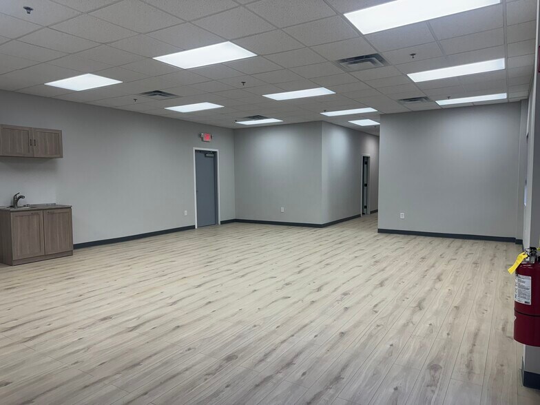 More Photos Of 763 US-80 Hwy, Eden Light Distribution For Lease
