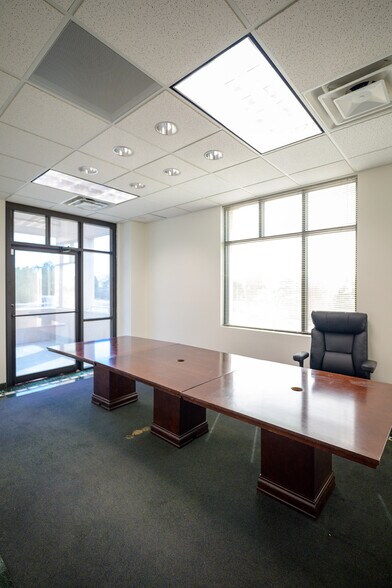 More Photos Of 9226 Teddy Ln, Lone Tree Office For Lease