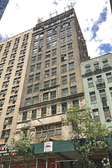 Primary Photo Of 119-121 W 57th St, New York Medical For Lease