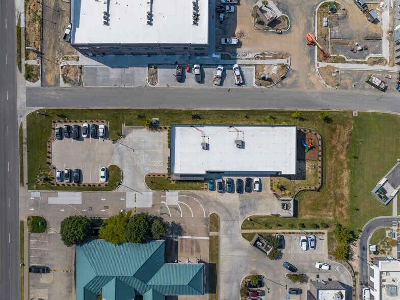 More Photos Of 815 S Donaghey Ave, Conway Office For Lease