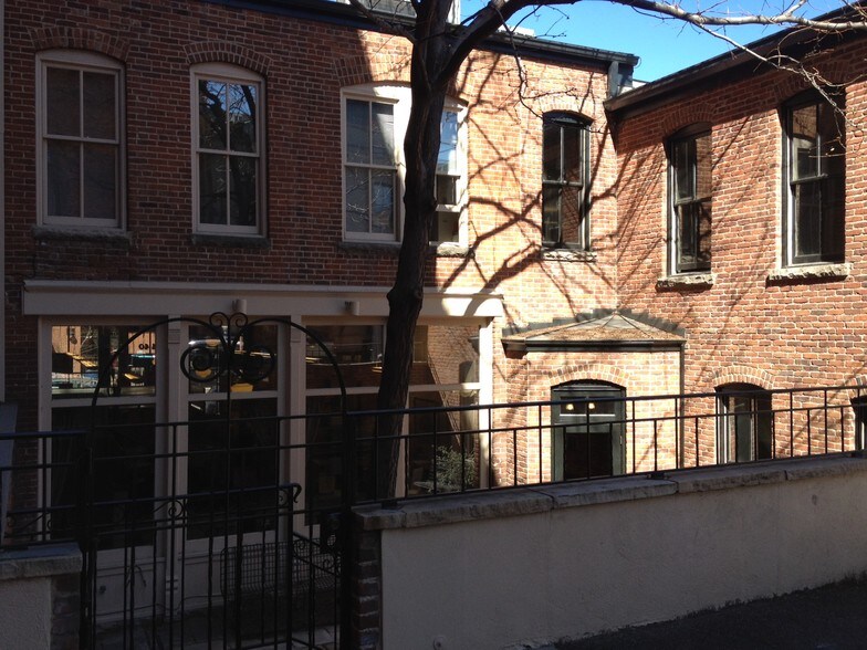 More Photos Of 1400-1498 Larimer St, Denver Unknown For Lease