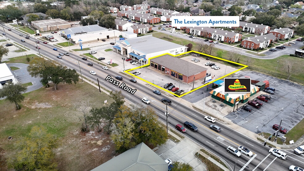 More Photos Of 2585 Pass Rd, Biloxi Freestanding For Sale