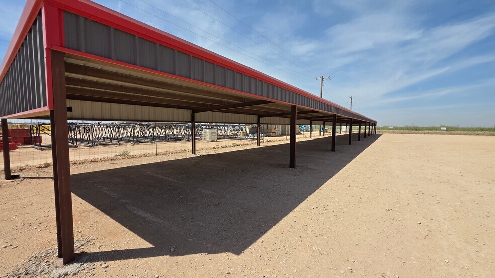 More Photos Of 8211 E County Road 62, Midland Warehouse For Sale